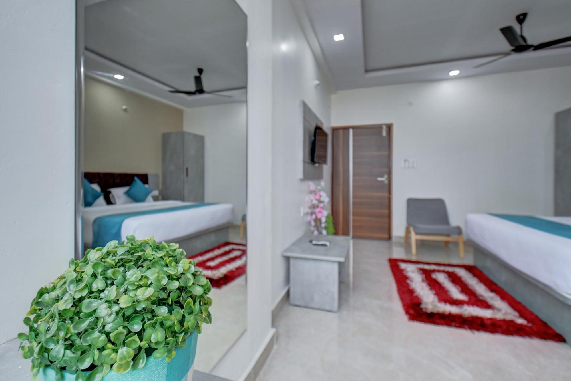 Hotel Cloud 9 Luxury Stay Mysore Exterior foto